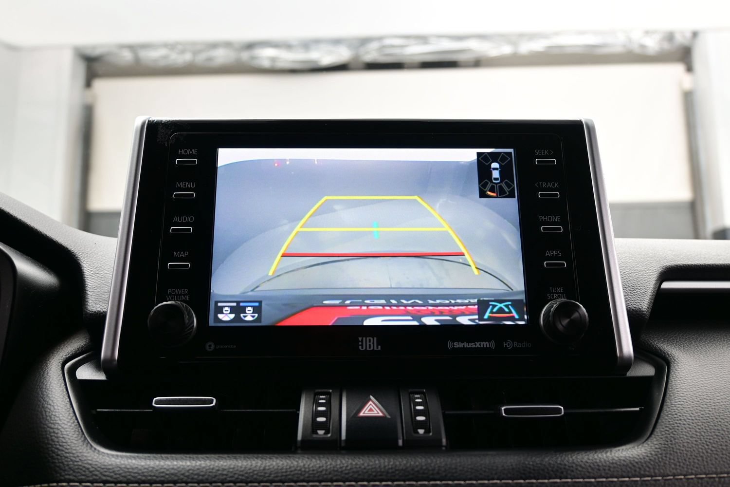 Used 2020 Toyota RAV4 XLE Premium FWD image 18