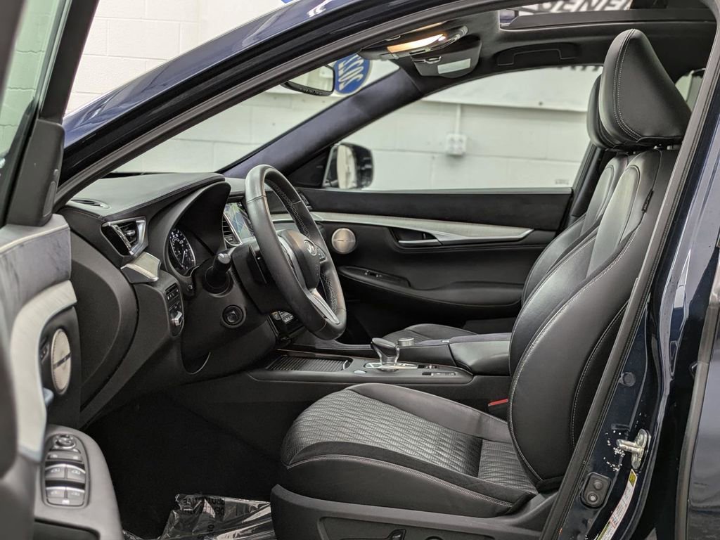 Used 2022 INFINITI QX50 Autograph image 3