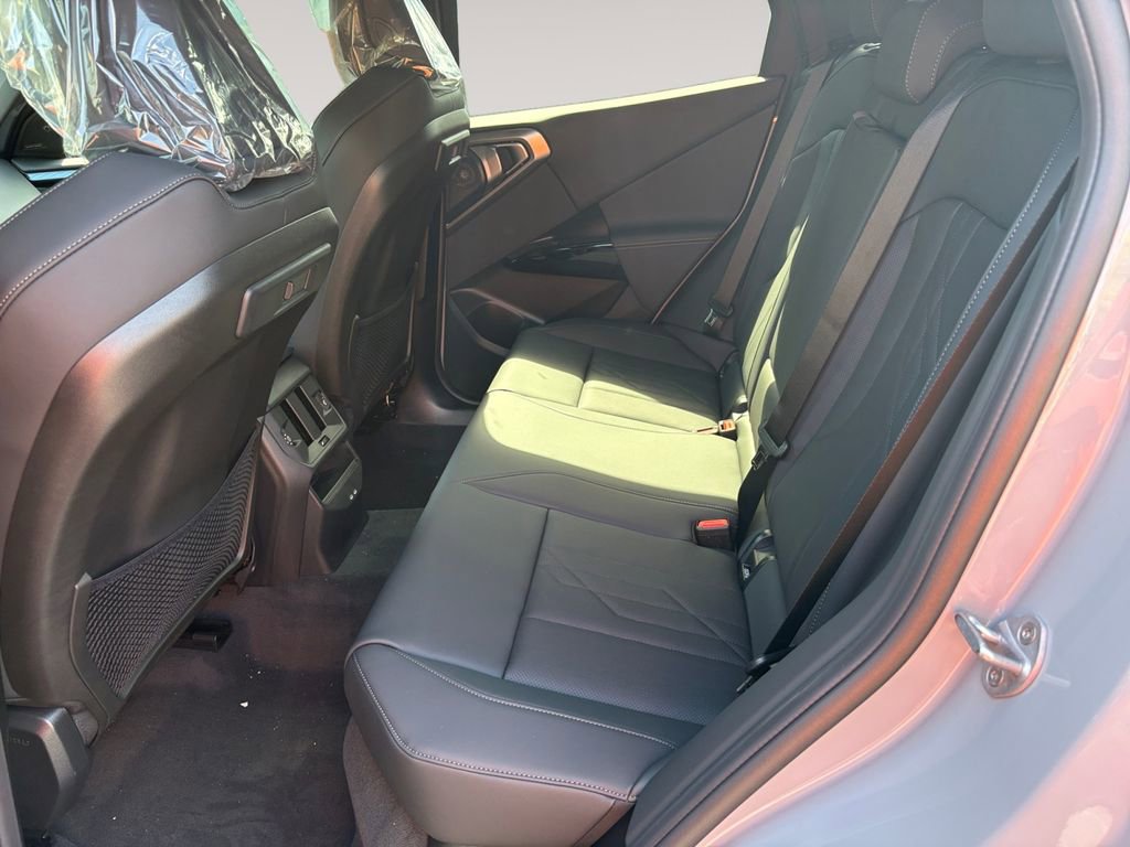 New 2026 BMW X3 xDrive30 w/ M Sport Package AWD/4WD image 13