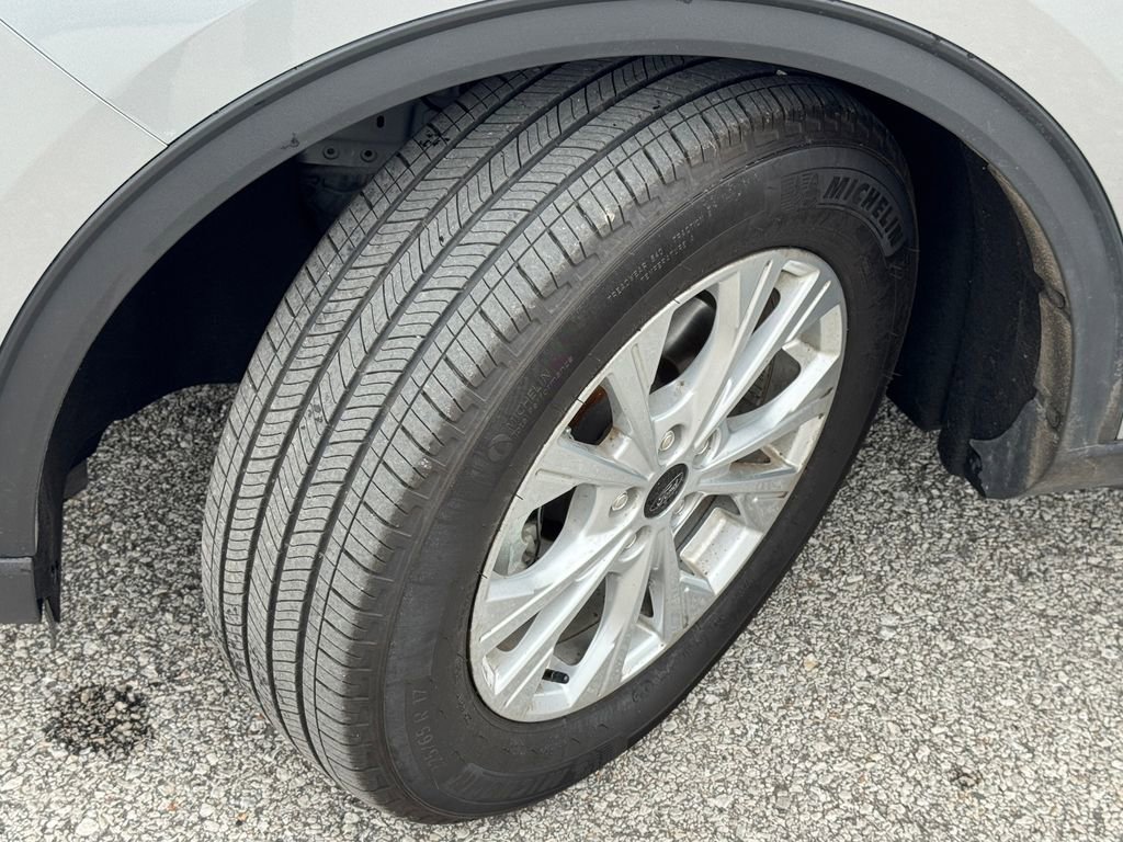 Used 2023 Ford Escape Active w/ Tech Pack #2 FWD image 40