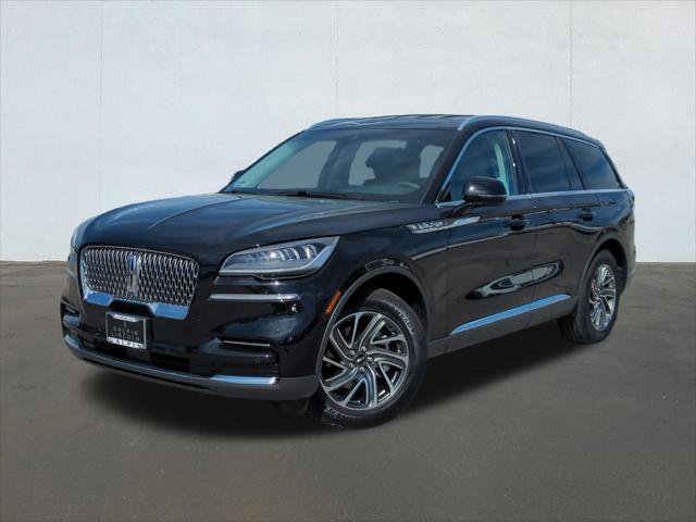 Used 2023 Lincoln Aviator 2WD w/ Class IV Trailer Tow Package image 1