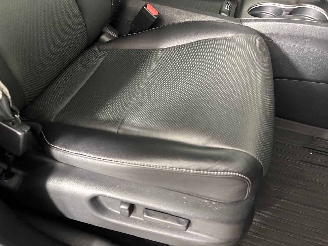 Used 2023 Honda Ridgeline RTL-E image 32