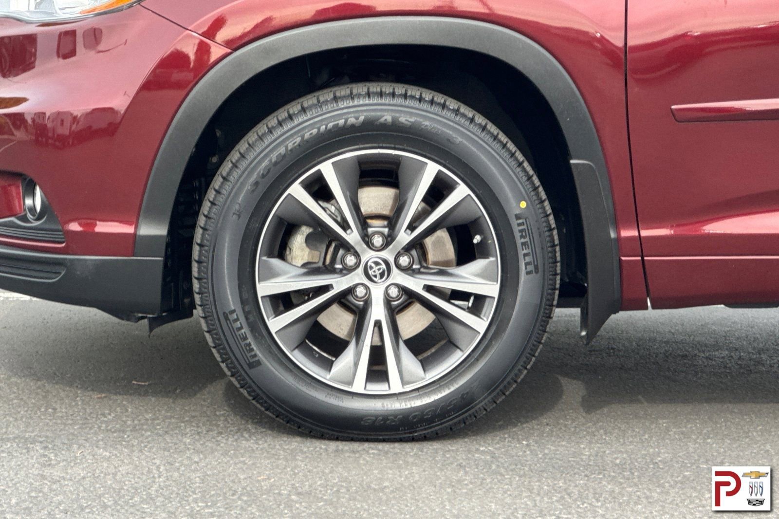 Used 2016 Toyota Highlander XLE AWD/4WD image 36