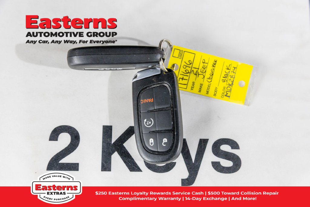 Used 2021 Jeep Cherokee Latitude Plus AWD/4WD image 26
