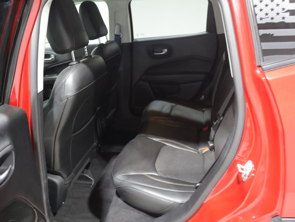 Used 2018 Jeep Compass Latitude w/ Popular Equipment Group AWD/4WD image 19