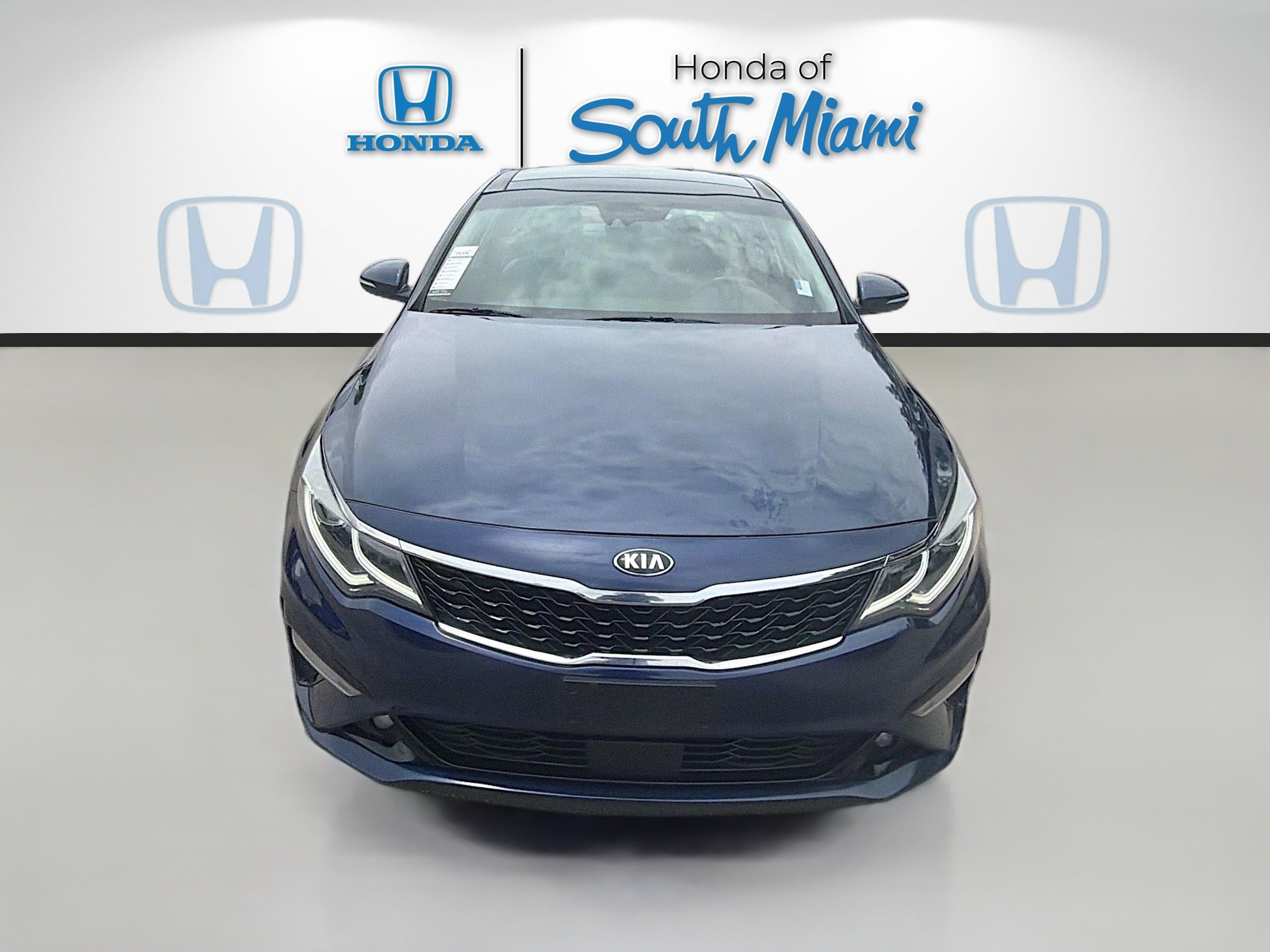 Used 2019 Kia Optima EX w/ EX Premium Package FWD image 2