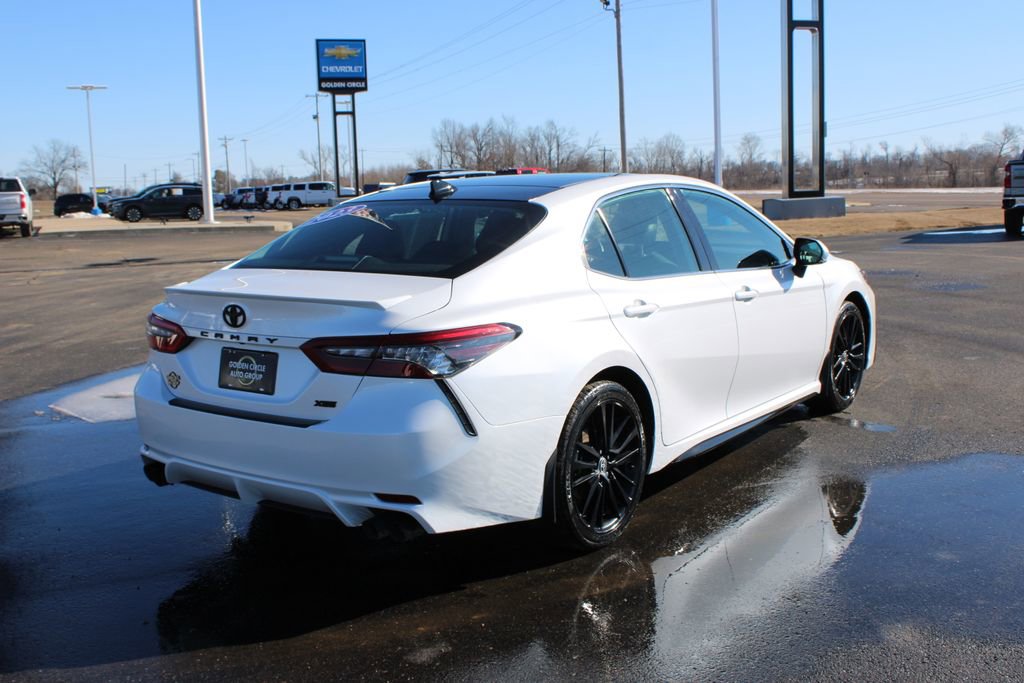 Used 2023 Toyota Camry XSE image 9