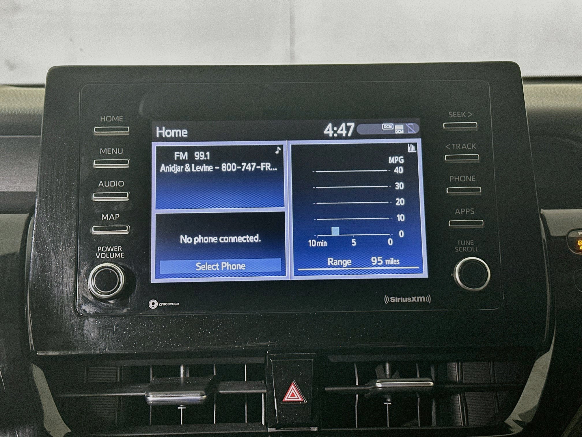 Used 2023 Toyota Camry SE FWD image 23