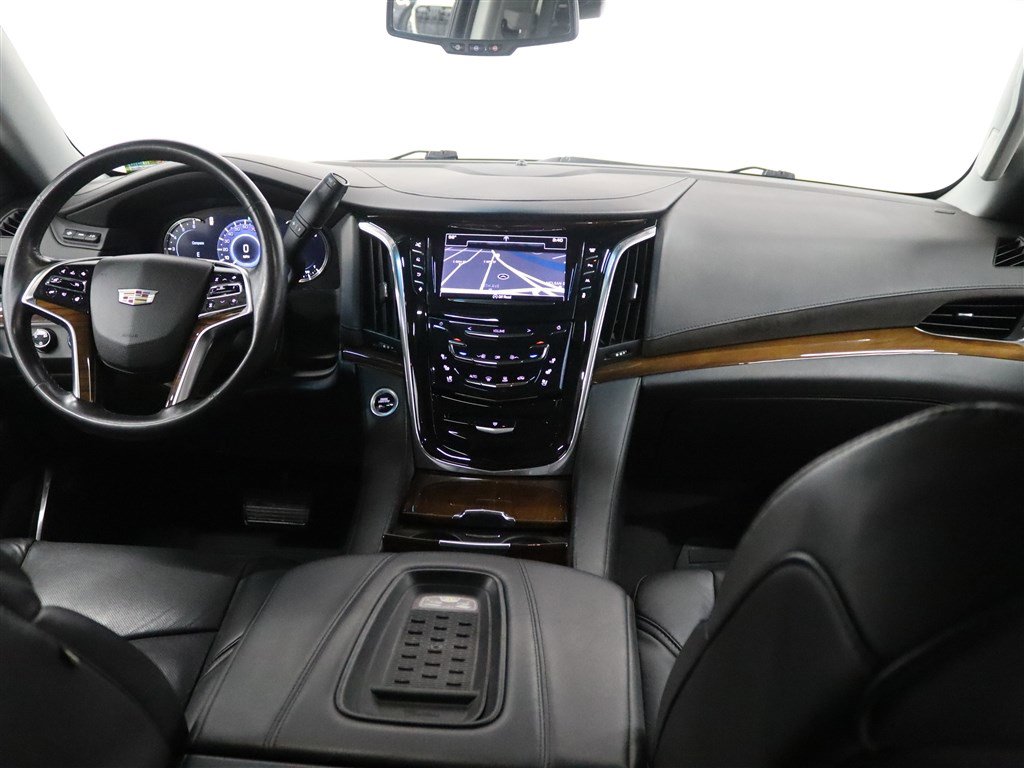 Used 2016 Cadillac Escalade ESV Premium AWD/4WD image 30