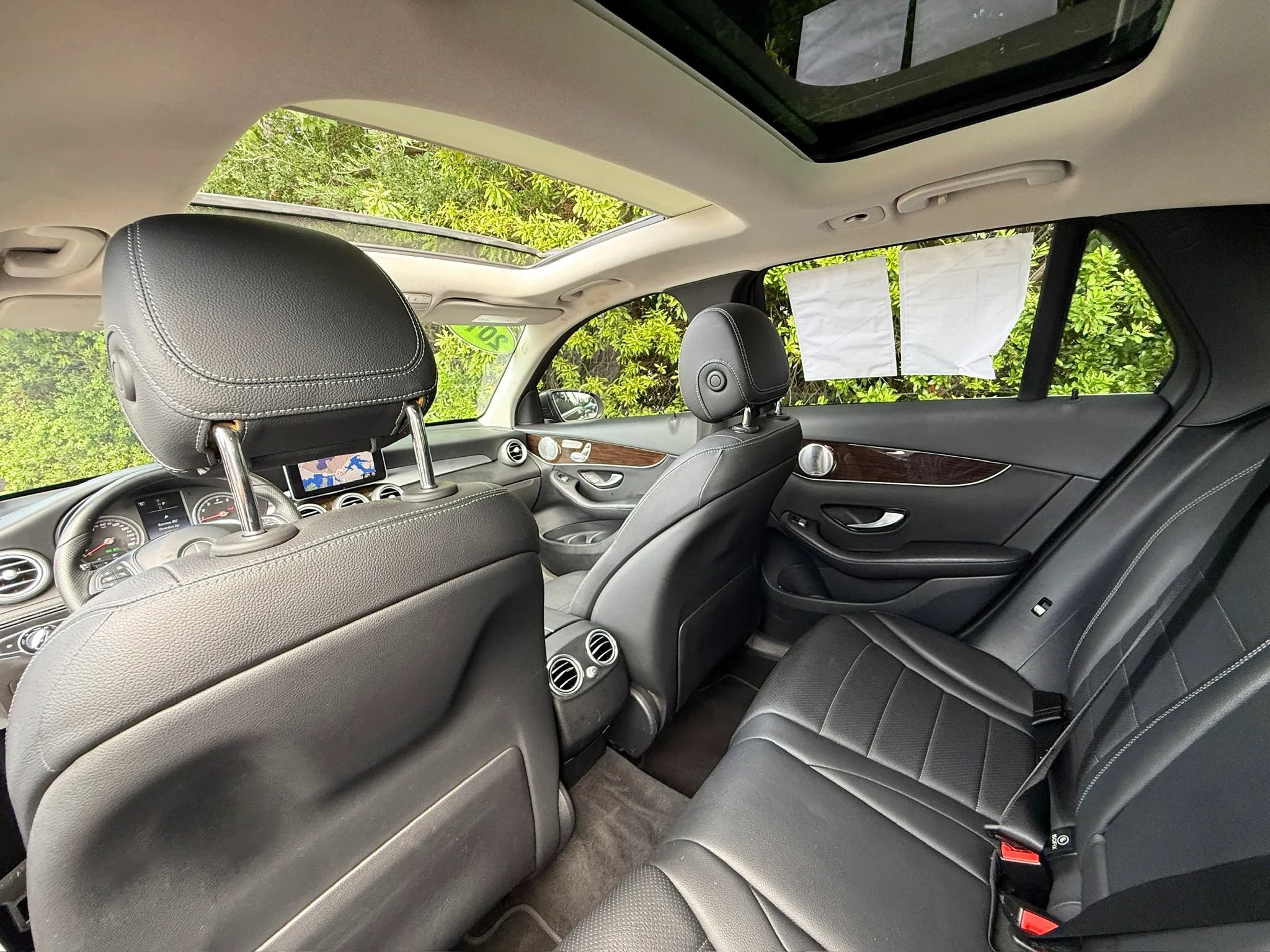 Used 2016 Mercedes-Benz GLC 300 4MATIC w/ Multimedia Package image 33