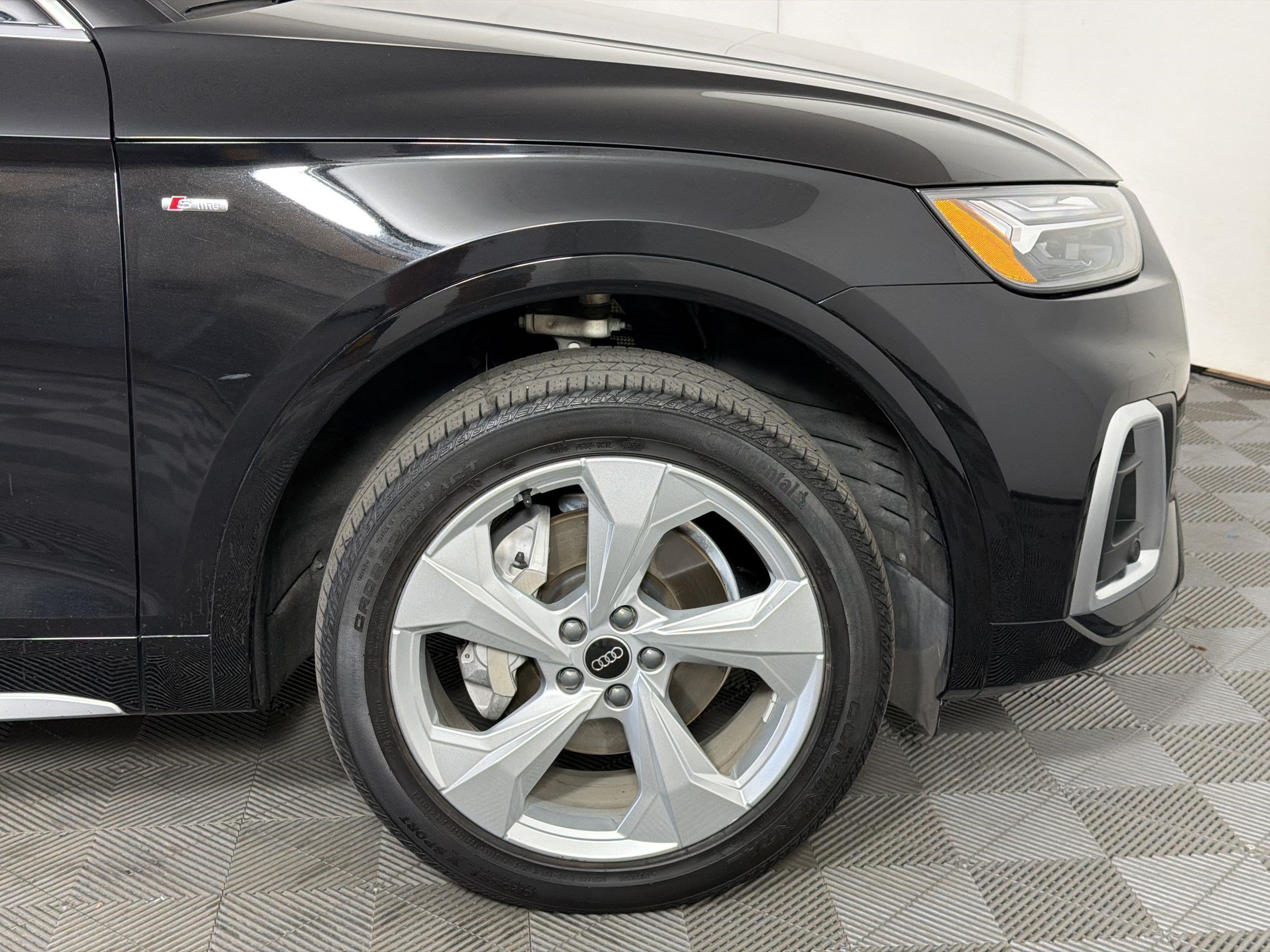 Used 2022 Audi Q5 2.0T Premium Plus AWD/4WD image 12