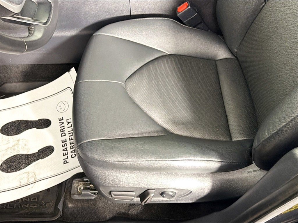 Used 2024 Toyota Grand Highlander XLE image 18