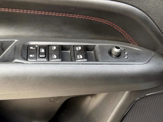 Used 2023 Jeep Compass Trailhawk AWD/4WD image 18