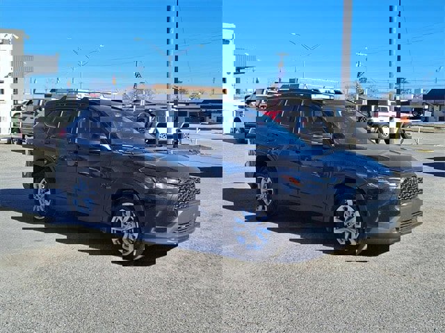 Used 2024 Toyota Corolla Cross LE image 23