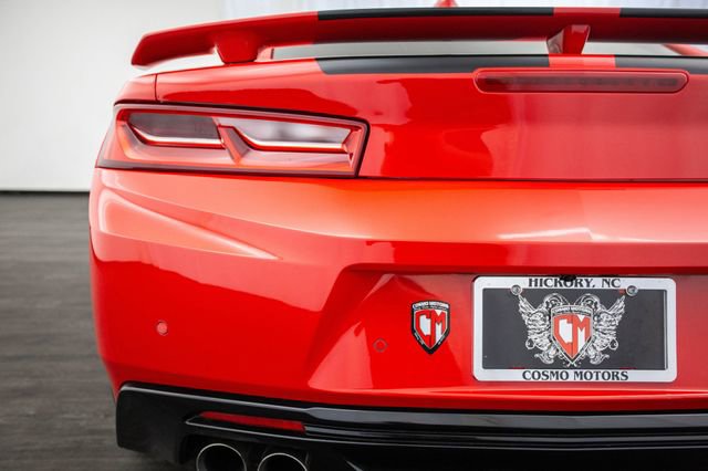 Used 2016 Chevrolet Camaro SS image 34