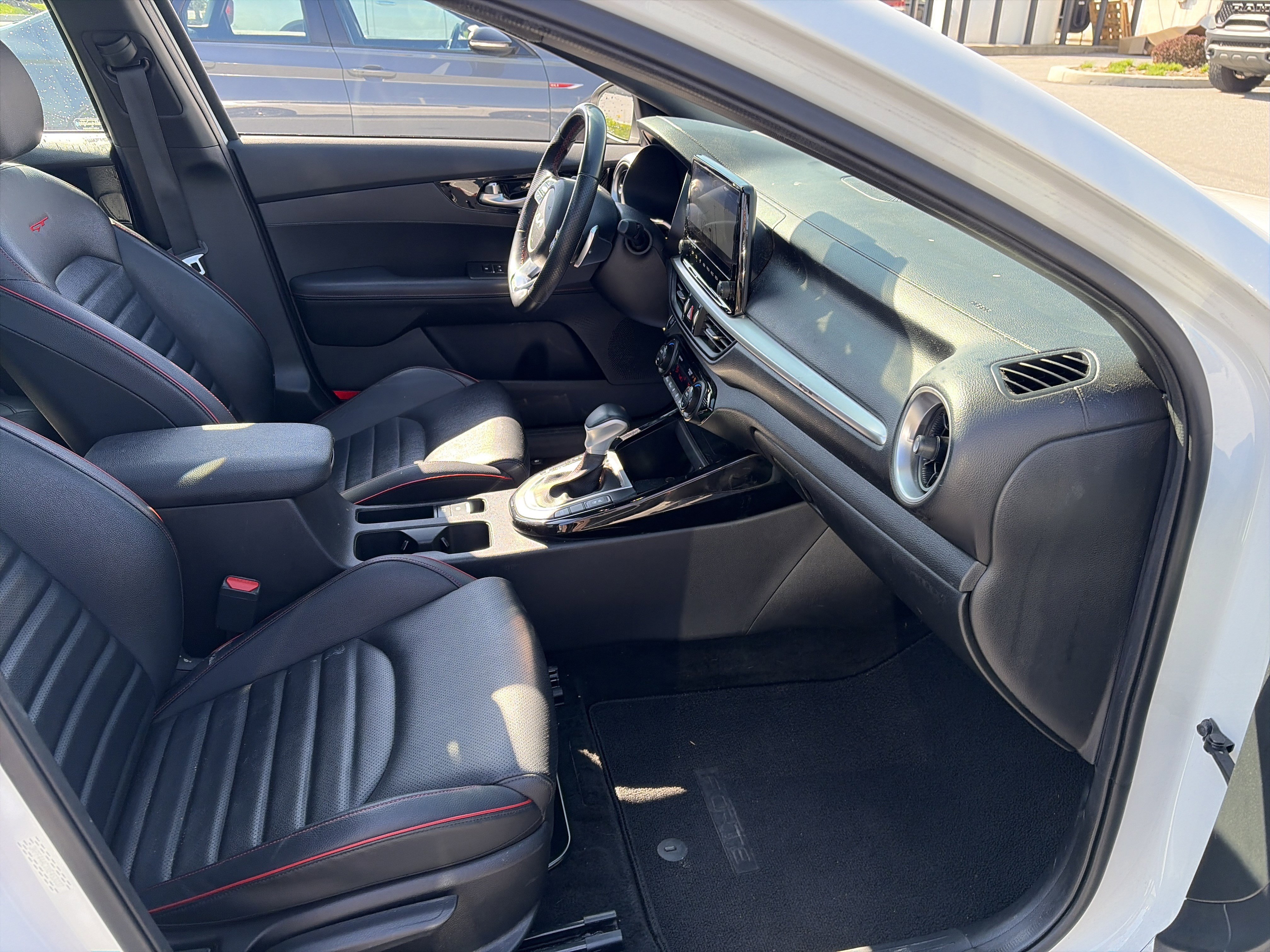 Used 2022 Kia Forte GT w/ GT2 Package image 32