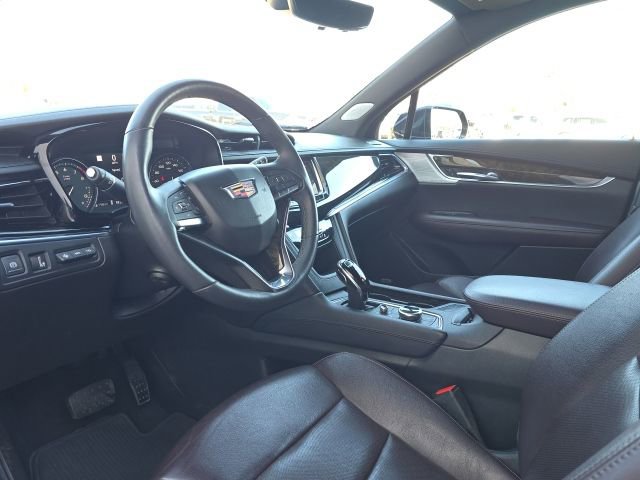 Used 2021 Cadillac XT6 Premium Luxury image 23