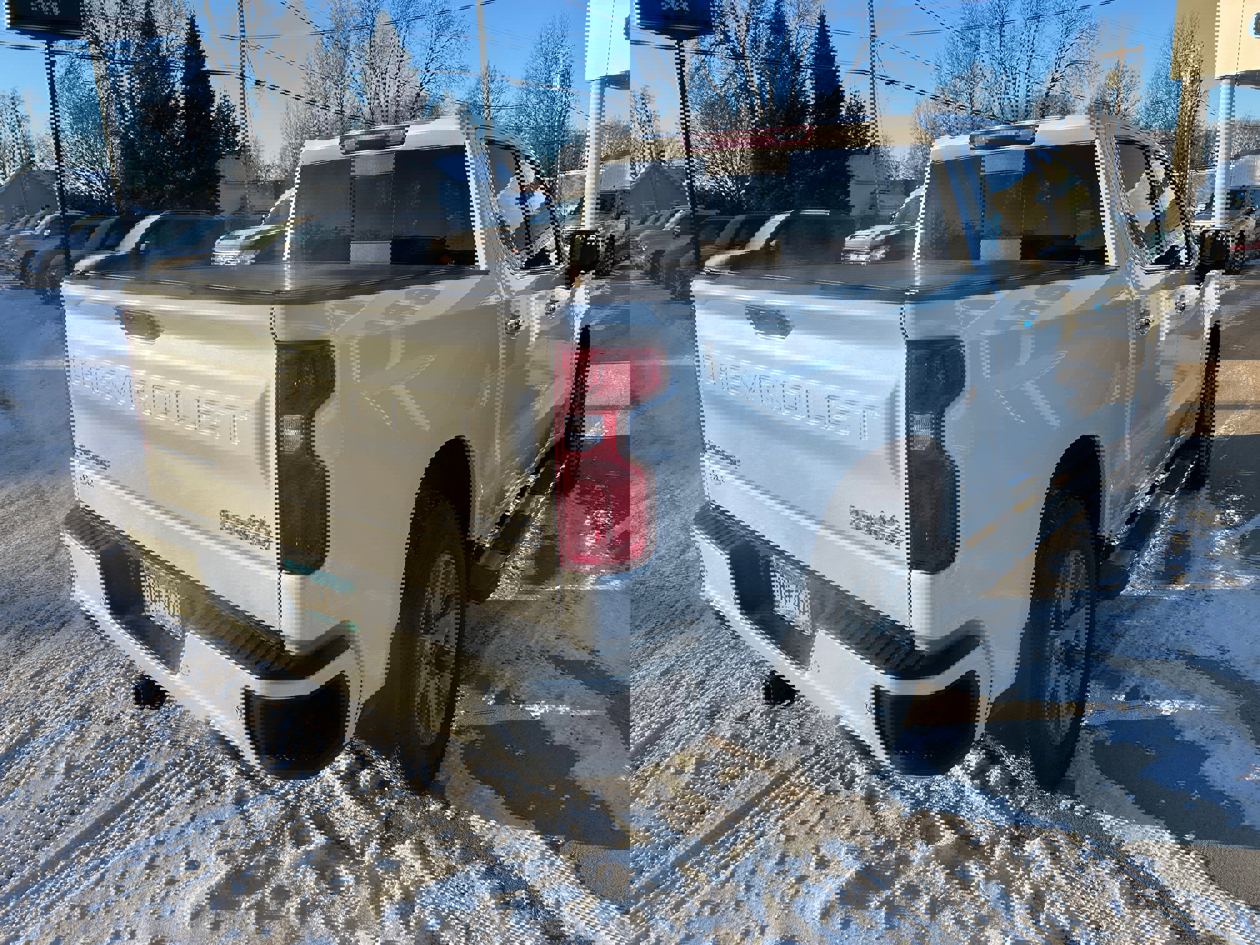 Used 2021 Chevrolet Silverado 1500 High Country w/ Z71 Off-Road Package image 6