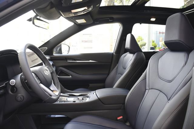 New 2026 INFINITI QX60 Sport w/ Dark Cargo Package image 27