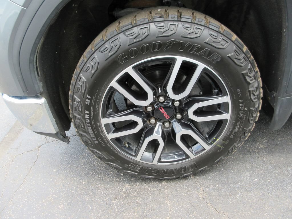 Certified 2020 GMC Sierra 1500 SLE w/ SLE Value Package AWD/4WD image 16