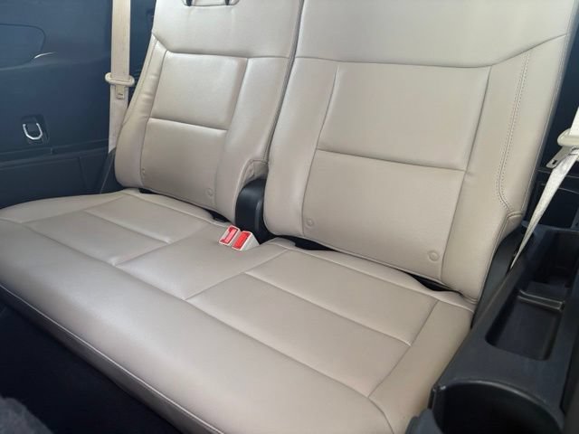 Used 2023 Ford Explorer Limited AWD/4WD image 13