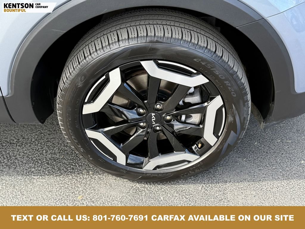 Used 2025 Kia Telluride S image 14