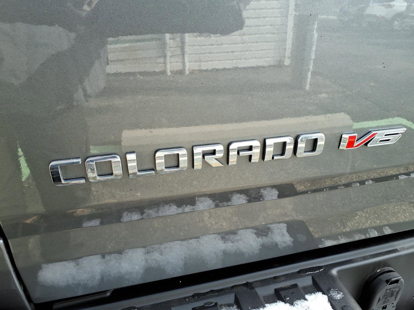 Used 2018 Chevrolet Colorado LT w/ LT Convenience Package image 18