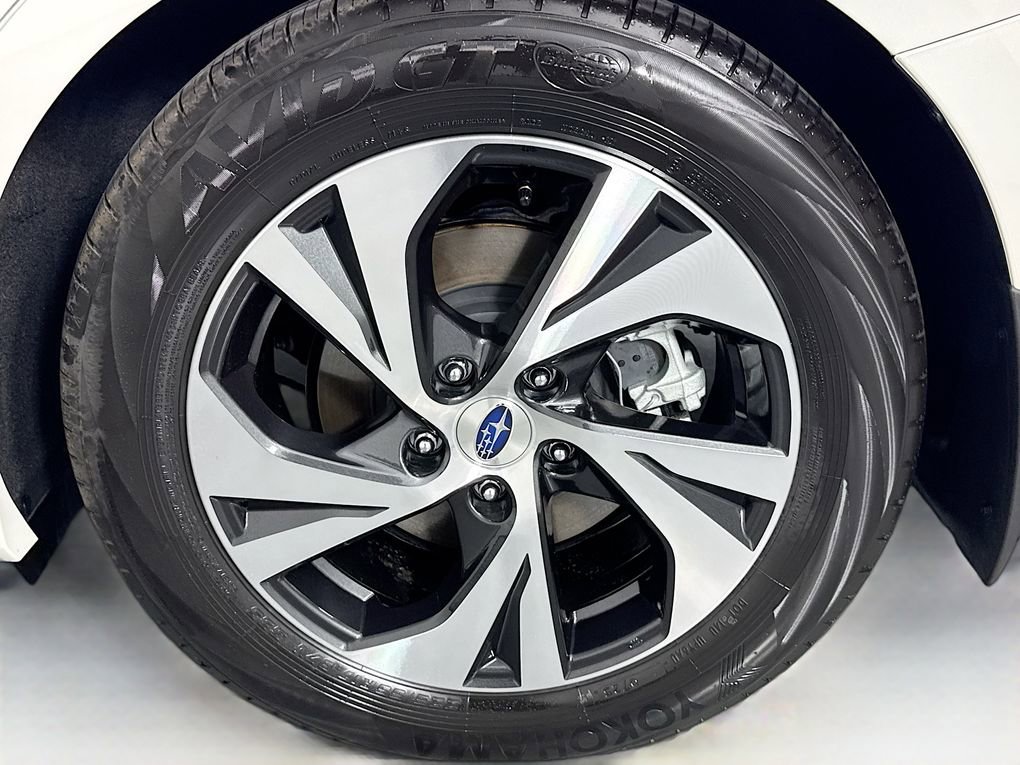 Used 2025 Subaru Legacy Premium image 31