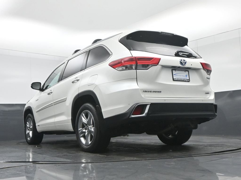 Used 2017 Toyota Highlander Limited w/ Protection Package #3 image 72