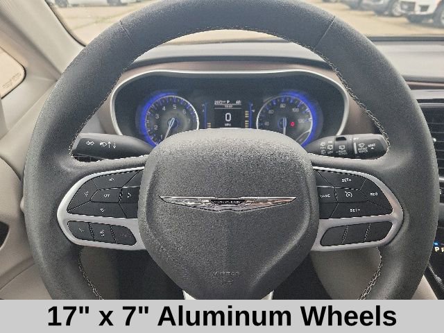 Used 2023 Chrysler Voyager LX FWD image 15