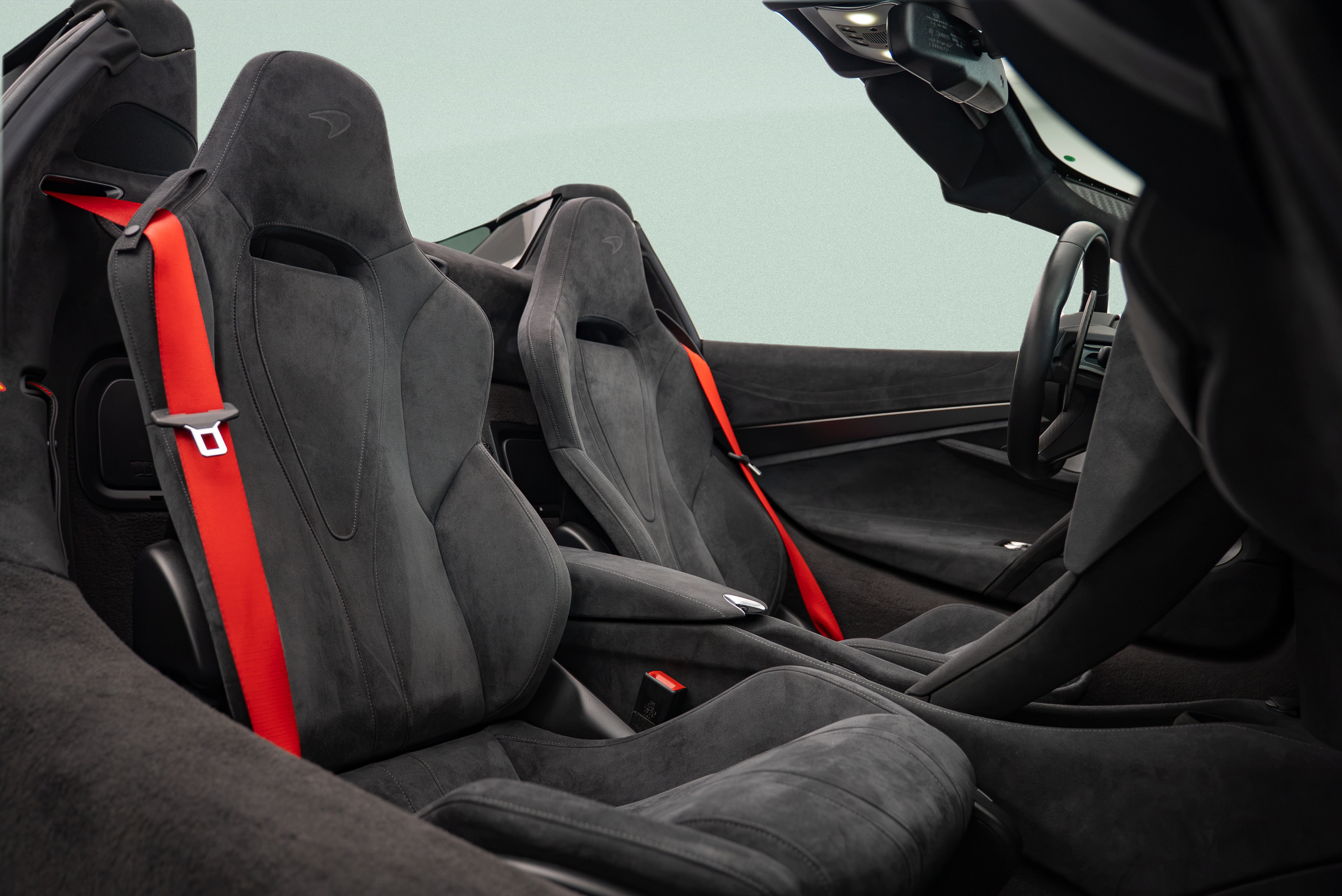 Used 2021 McLaren 720S Performance RWD image 11