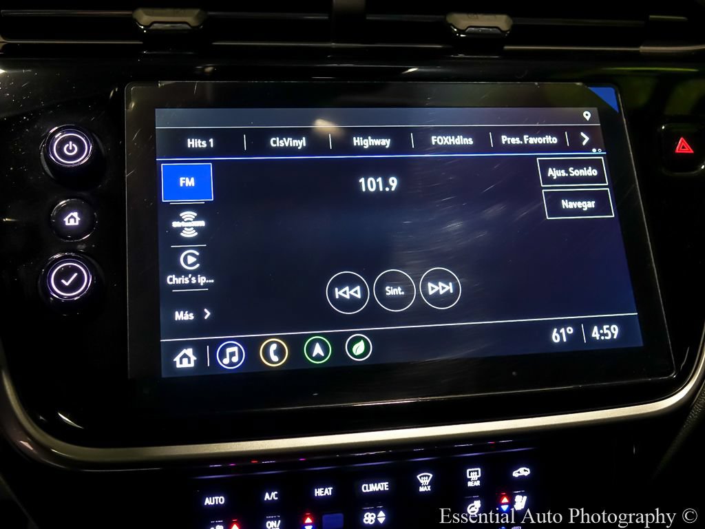 Used 2023 Chevrolet Bolt EUV Premier w/ Sun & Sound Package FWD image 21