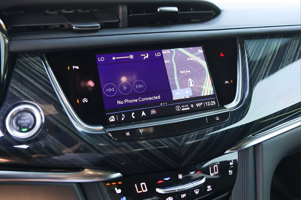 Certified 2024 Cadillac XT6 Premium Luxury AWD/4WD image 15