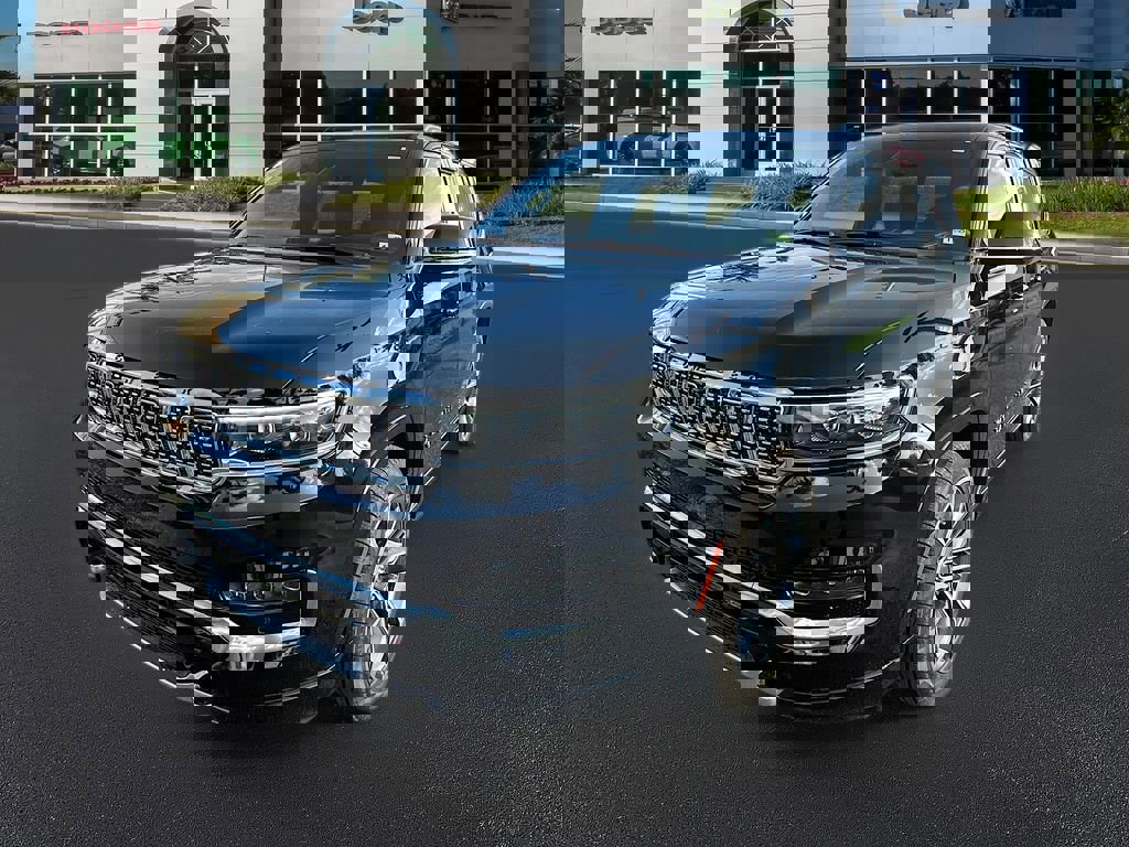 New 2024 Jeep Grand Wagoneer Series III w/ Rear Seat Video Group 1 image 4