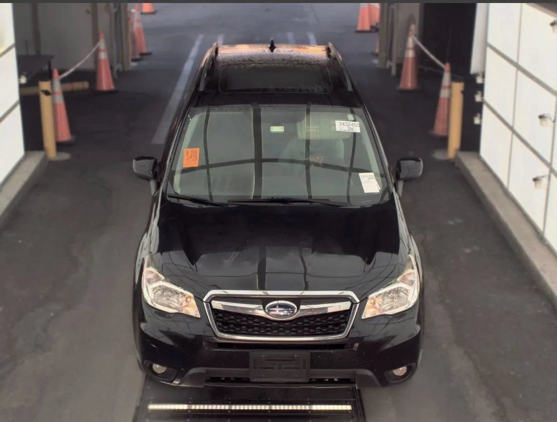 Used 2016 Subaru Forester 2.5i Limited AWD/4WD image 12