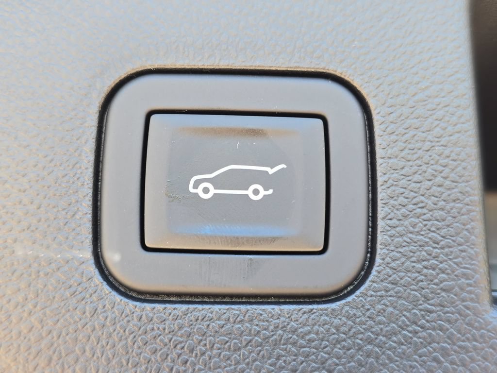 New 2026 GMC Terrain Elevation w/ Elevation Premium Package AWD/4WD image 13