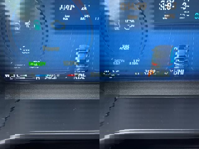 Certified 2025 Ford Escape ST-Line Elite w/ Premium Technology Package image 29