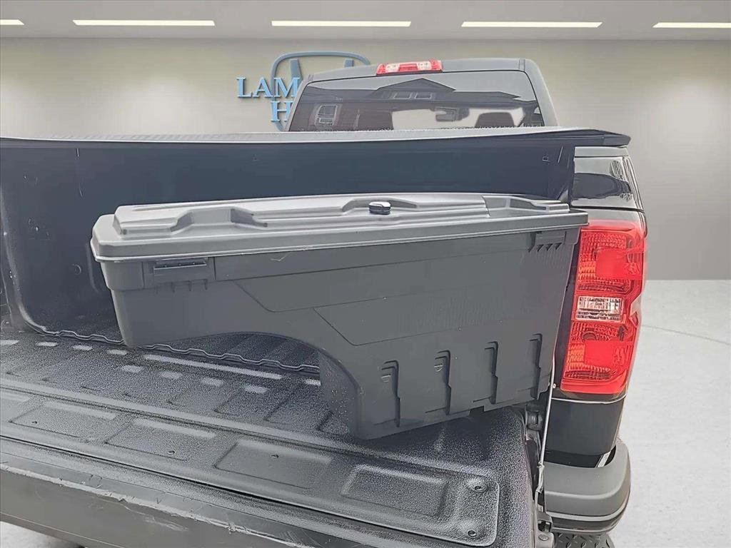 Used 2017 Chevrolet Silverado 2500 LTZ w/ Duramax Plus Package image 6