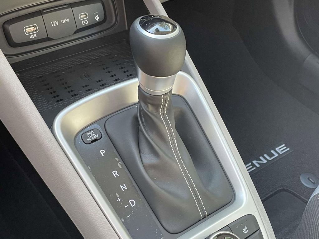 New 2026 Hyundai Venue SEL image 29