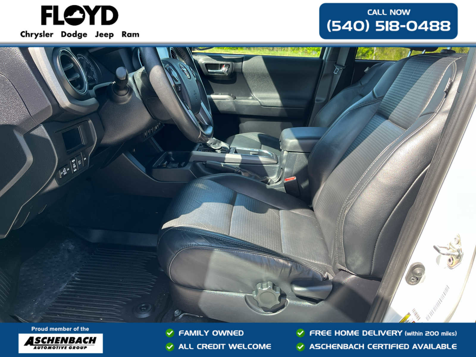 Used 2019 Toyota Tacoma TRD Off-Road AWD/4WD image 11