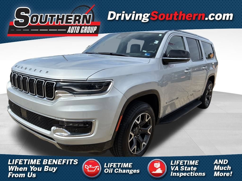 Used 2024 Jeep Wagoneer L Series III w/ Flexible Seating Group image 1