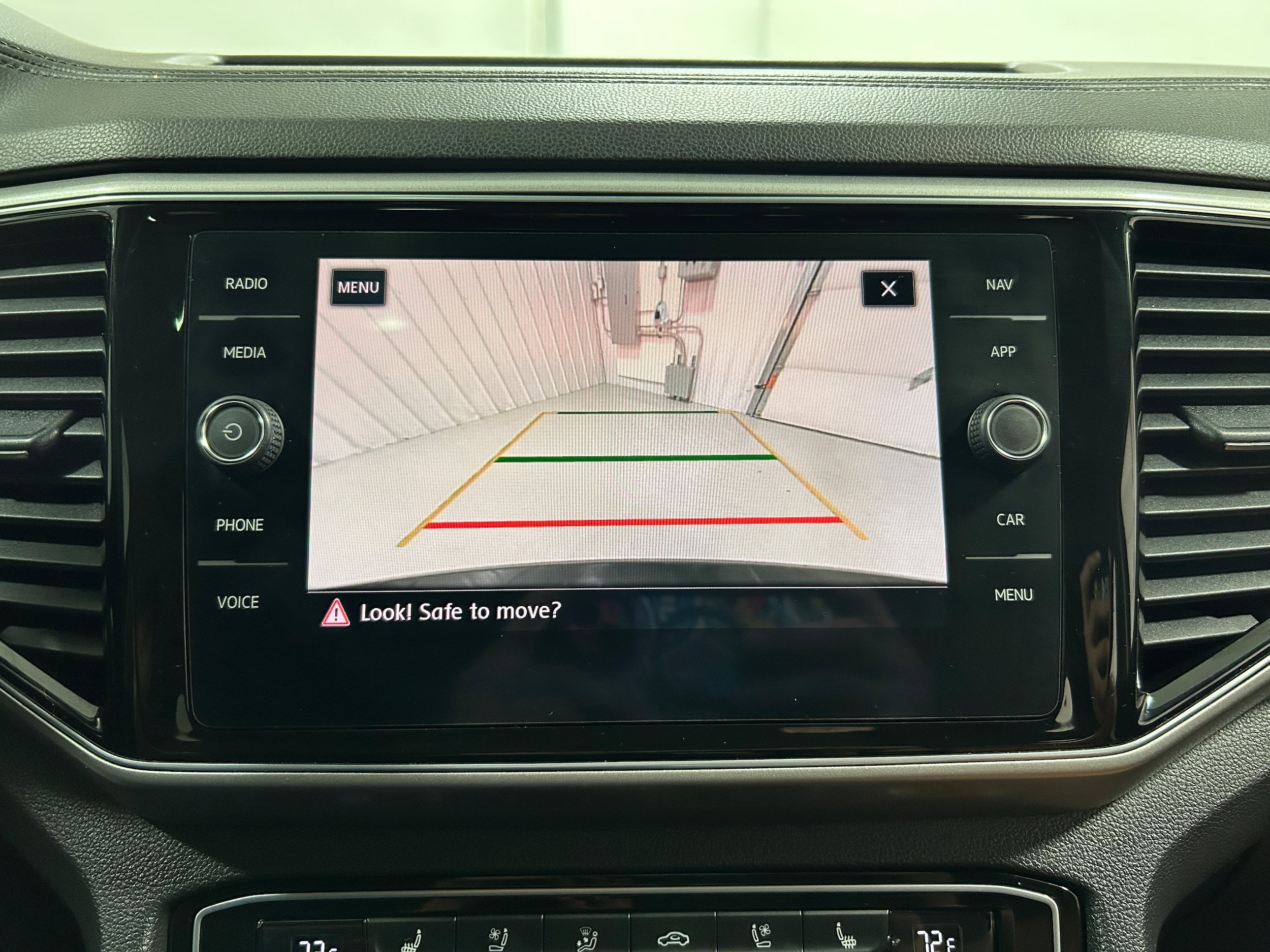 Used 2019 Volkswagen Atlas SEL Premium AWD/4WD image 9