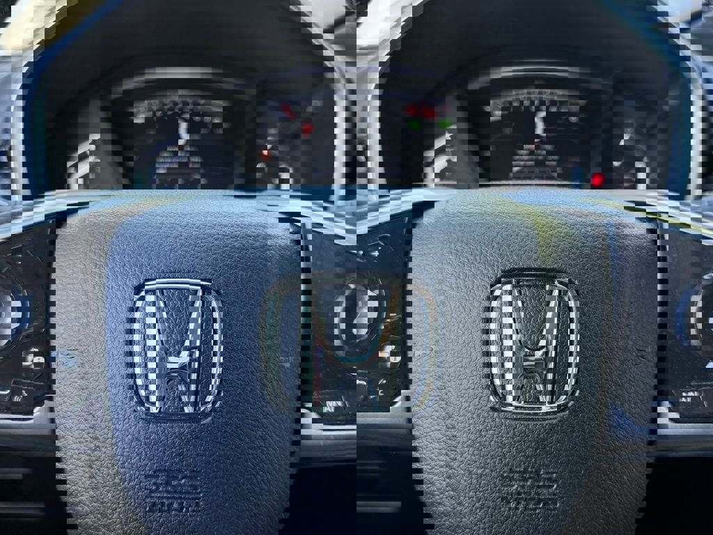 Used 2019 Honda CR-V Touring image 29