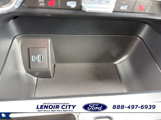 Used 2023 Ford F150 Lightning XLT image 27