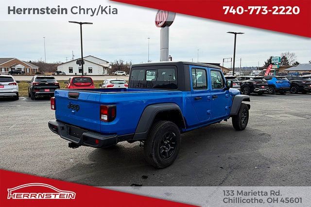 Used 2024 Jeep Gladiator Sport AWD/4WD image 19