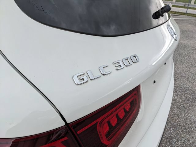 Used 2021 Mercedes-Benz GLC 300 image 12