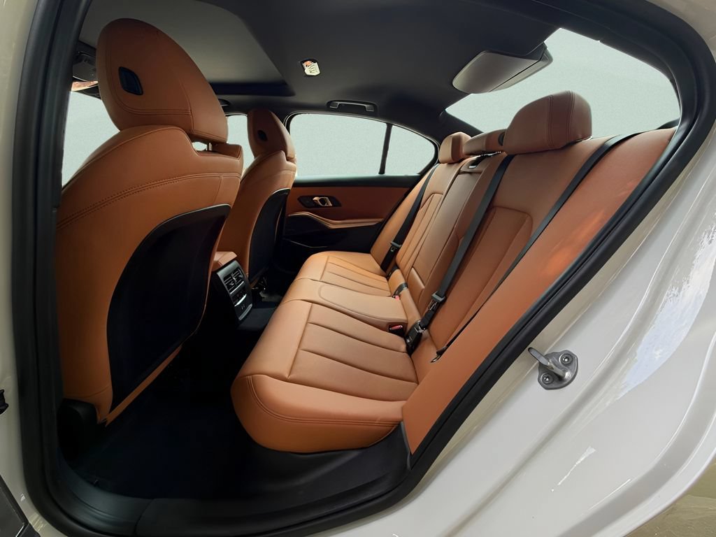 New 2026 BMW 330i Sedan w/ Premium Package RWD image 17