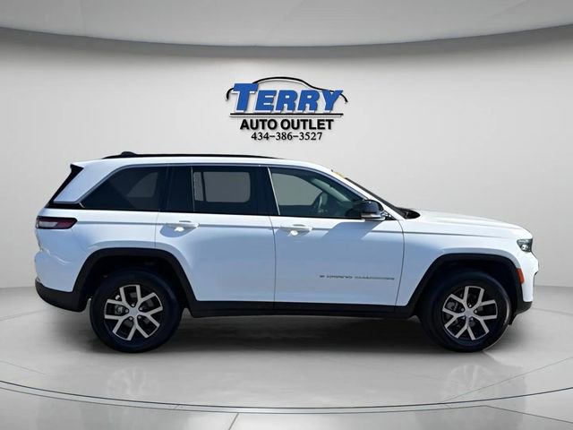 Used 2025 Jeep Grand Cherokee Limited image 1