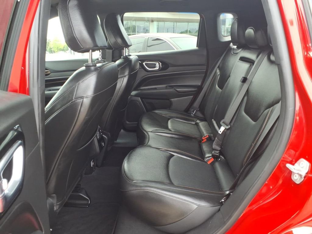 Used 2022 Jeep Compass Limited image 6