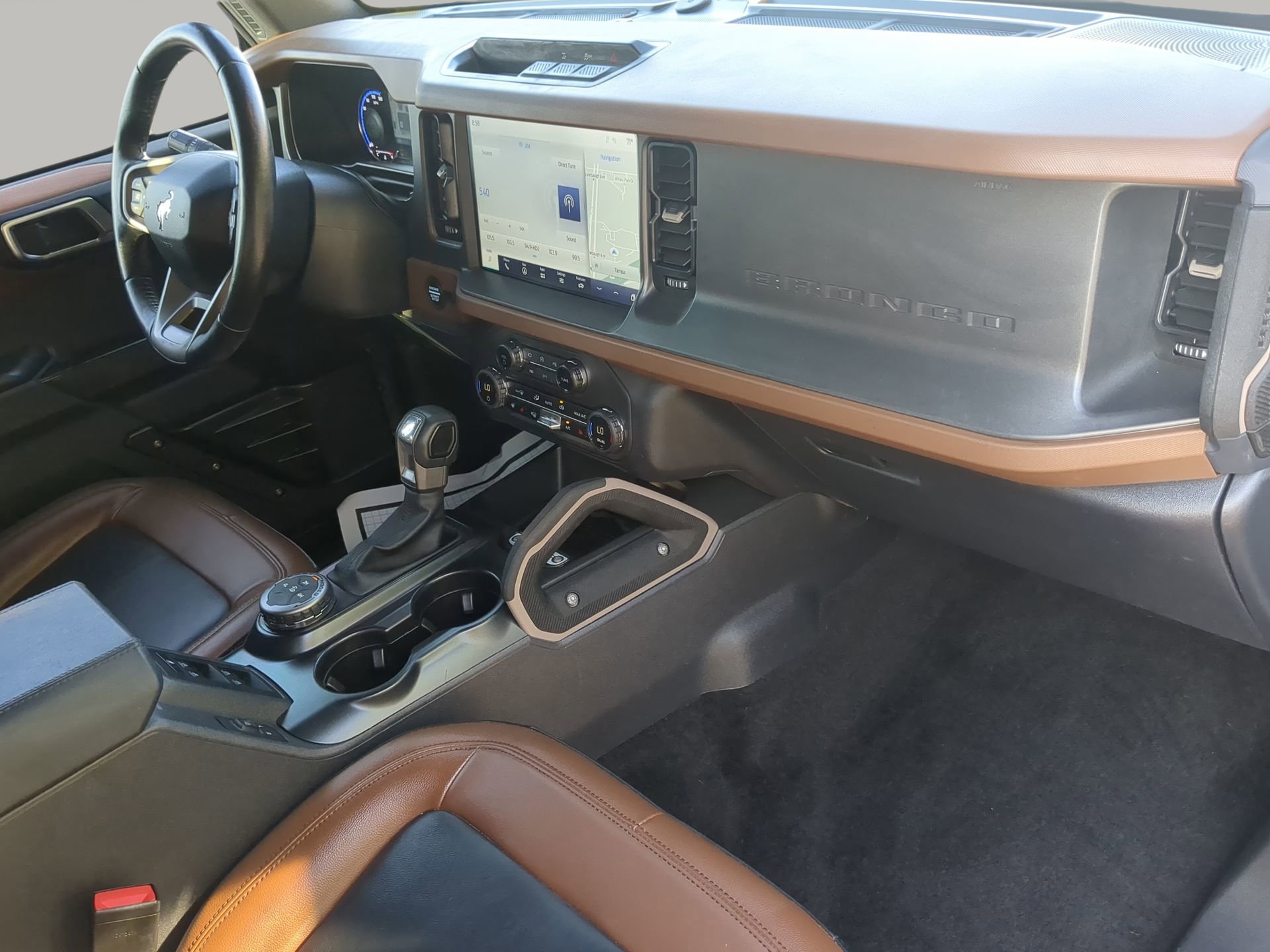 Certified 2024 Ford Bronco Outer Banks AWD/4WD image 42